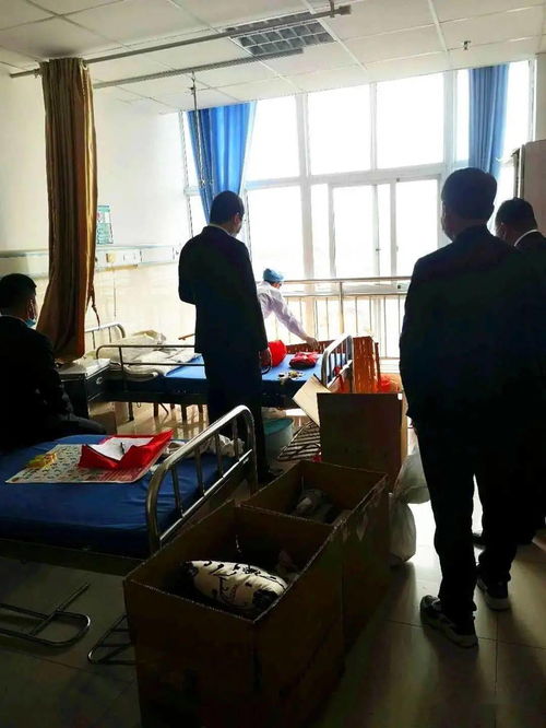 《执行法官》李桂芝霸占医院病床三年半的原因是什么